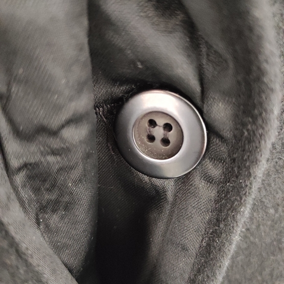 Trenchcoat - Picture 4 of 7